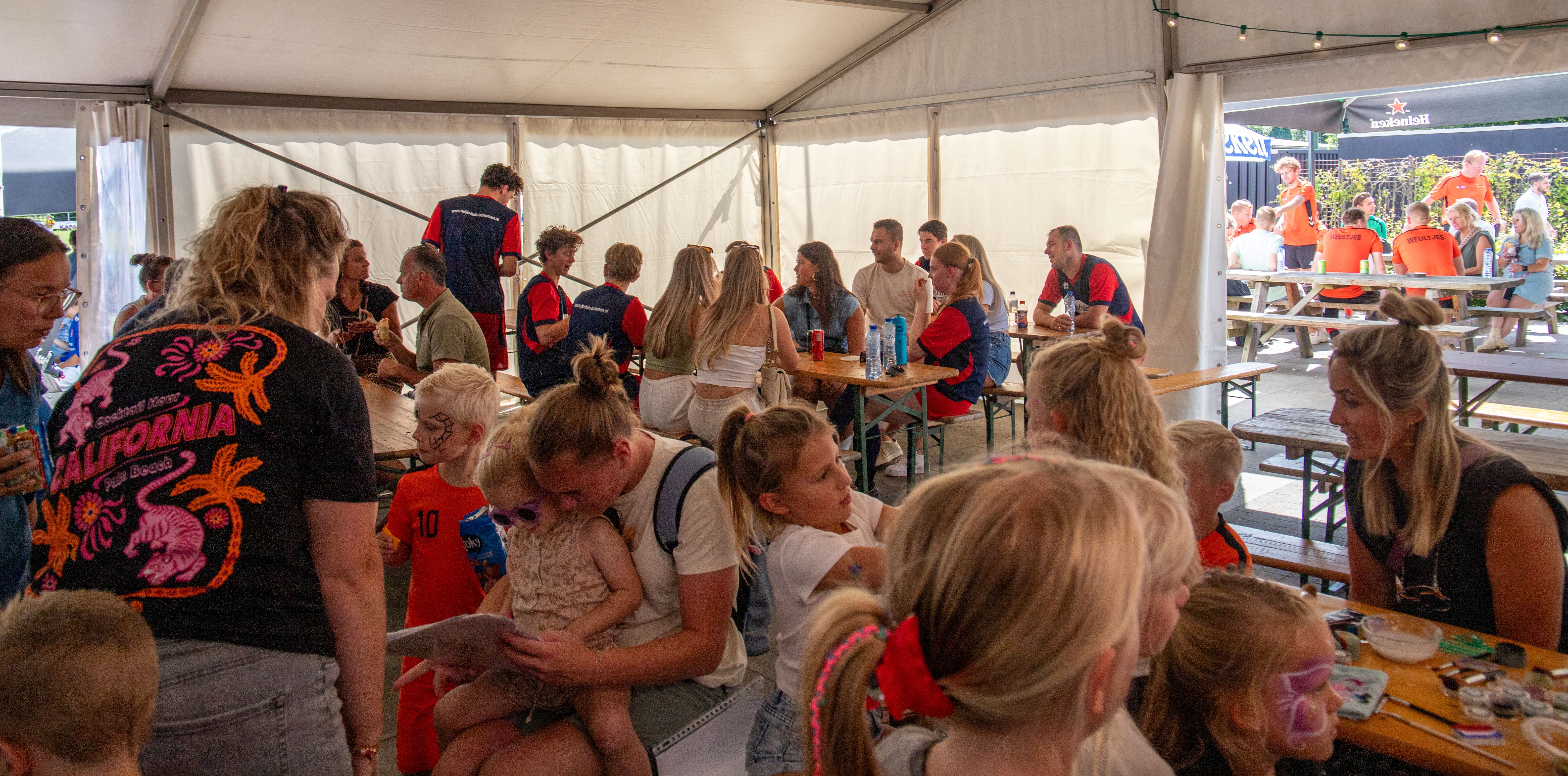 KCVO zet met het winnen van het eigen toernooi kroon op een mooi Sportfestijn