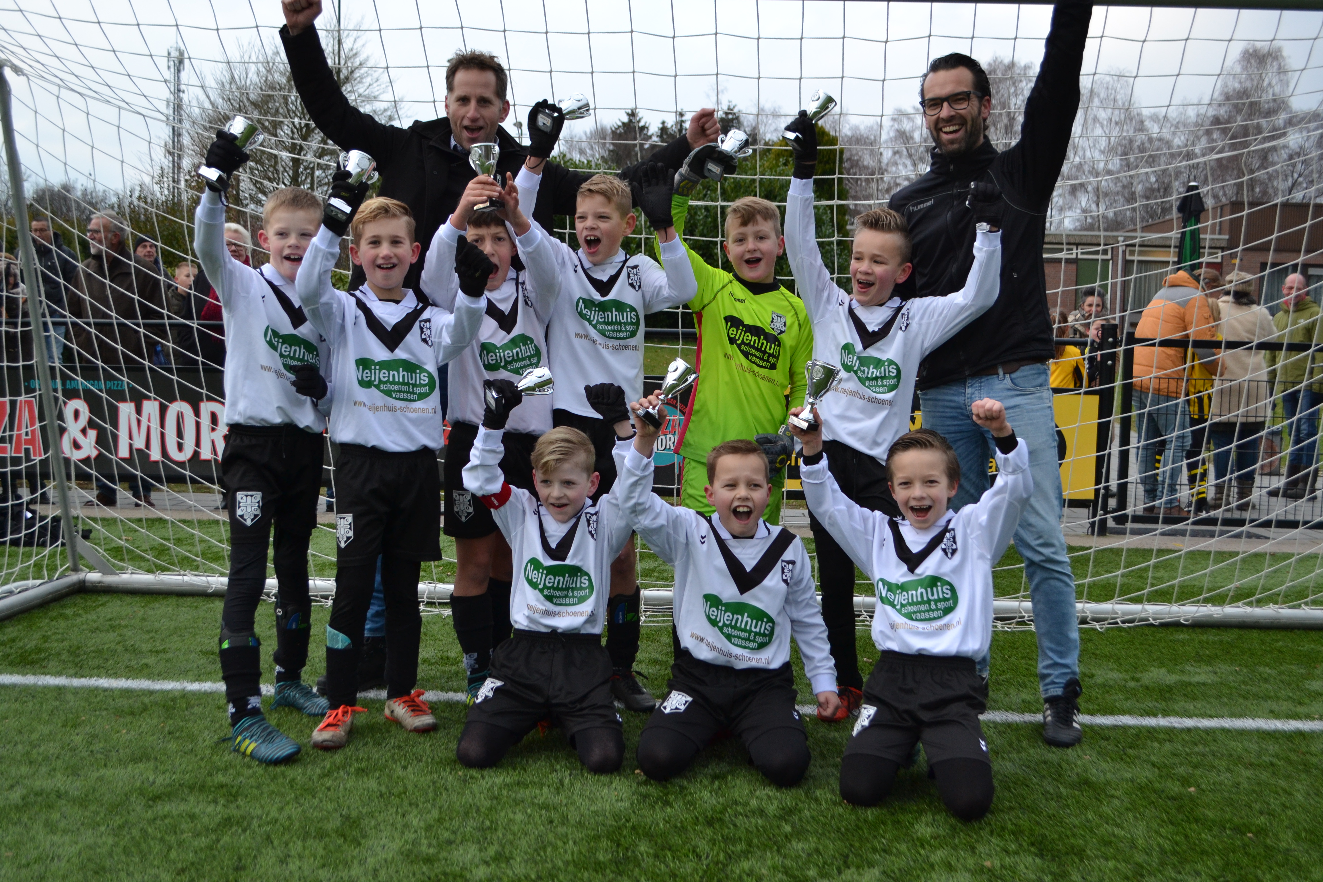 Onze JO11-4 gekroond tot winterkampioen!